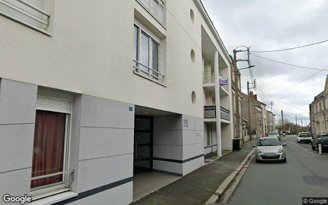 Façade : 121 rue Saint-Léonard, Angers